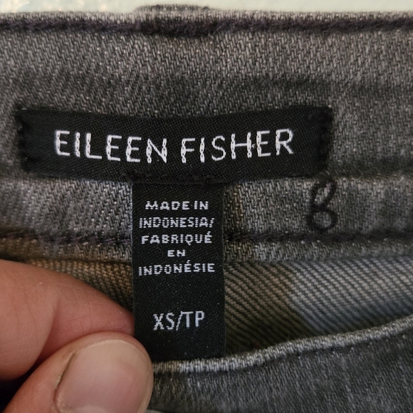 Eileen Fisher Gray Straight Leg Jeans Size XS - Picture 4 of 5